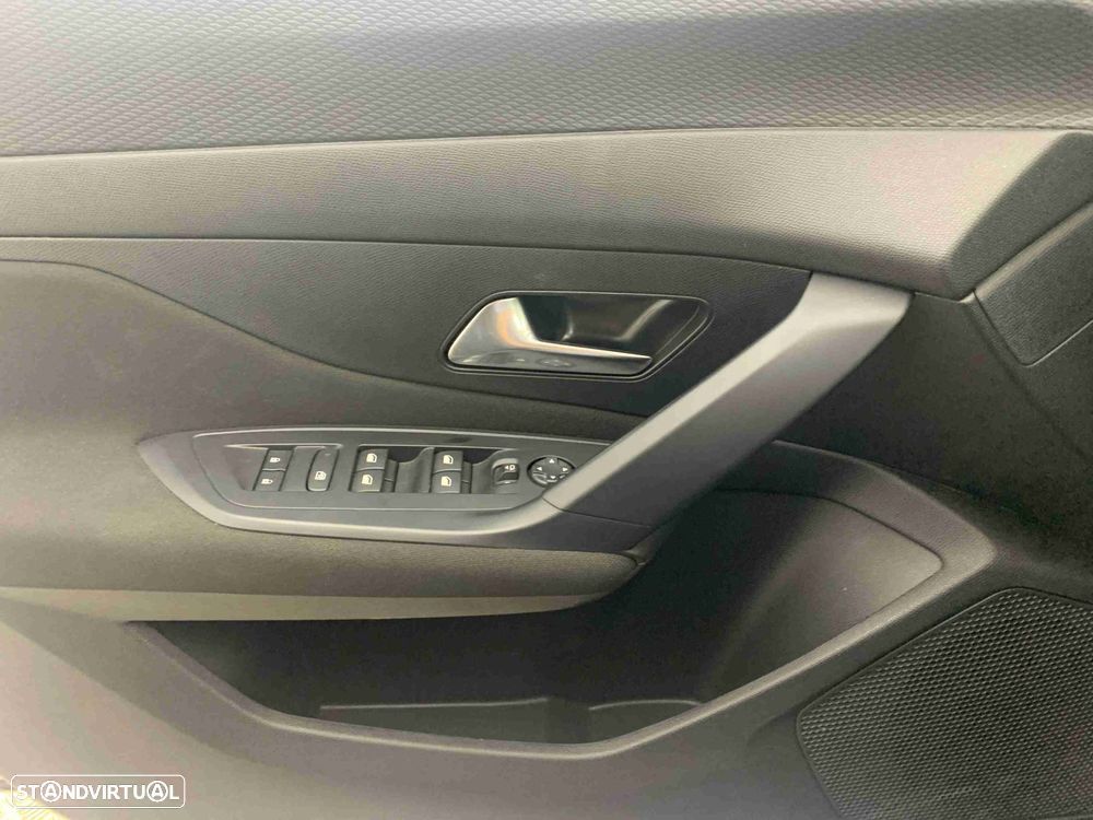 Peugeot 308 1.2 PureTech Active Pack - 11