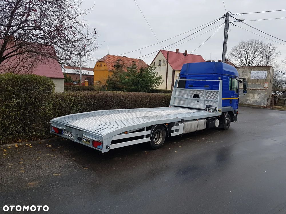 najazd ZABUDOWA DAF VOLVO FL midlum kunice - 5