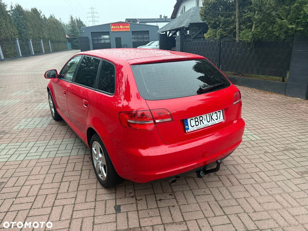 Audi A3 Sportback 1.6 Attraction - 6