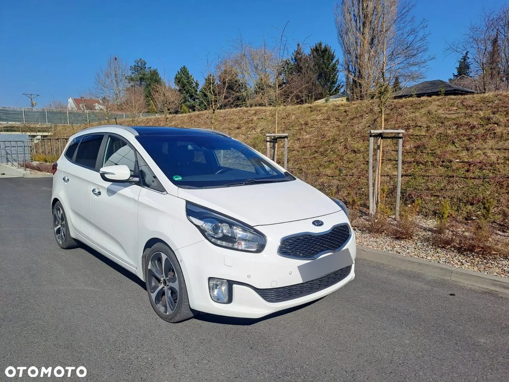 Kia Carens 1.7 CRDi XL 7os - 8
