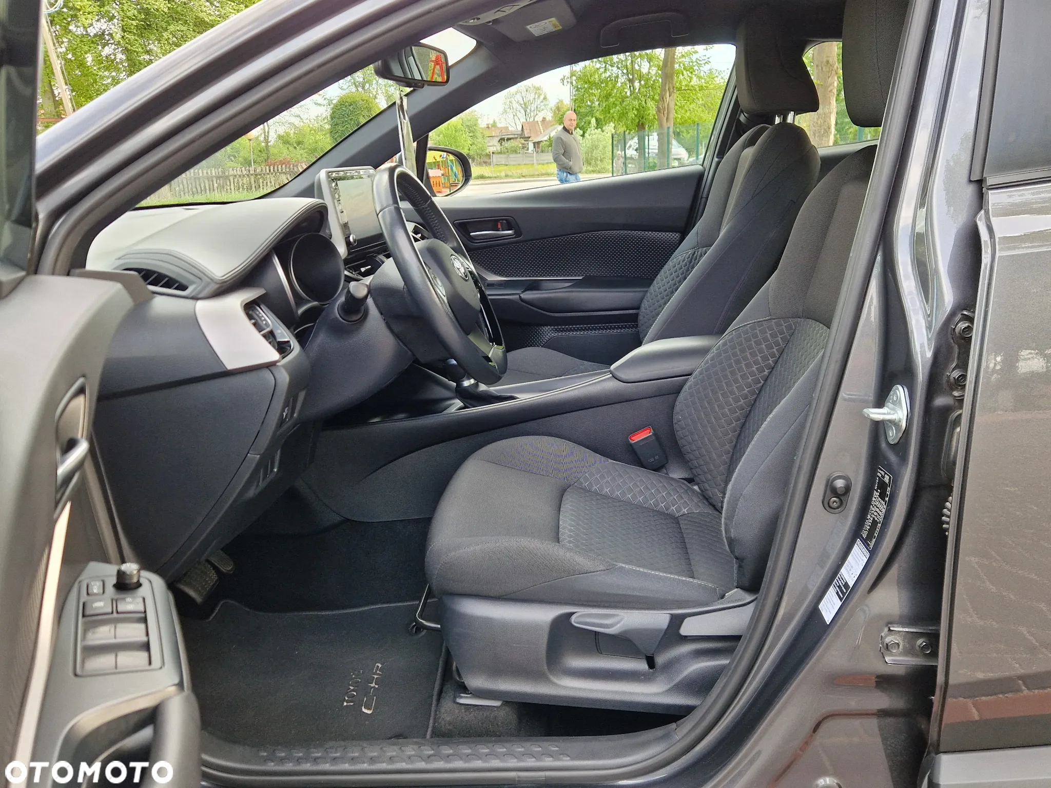 Toyota C-HR 1.8 Hybrid Comfort - 22
