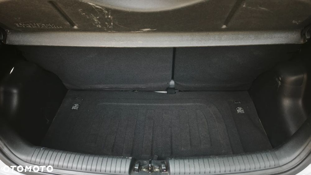 Hyundai i10 1.1 Comfort - 5