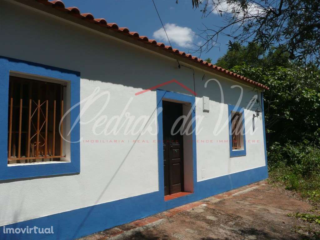 Propriedade de 27ha com moradia de 84m2 e ruina de 90m2 - Odemira - Grande imagem: 4/29