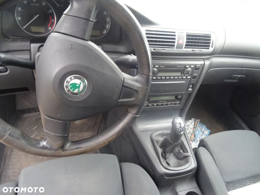 skoda superb 2007 lakier(9910) na czesci  maska zderzak błotnik klapa drzwi - 13