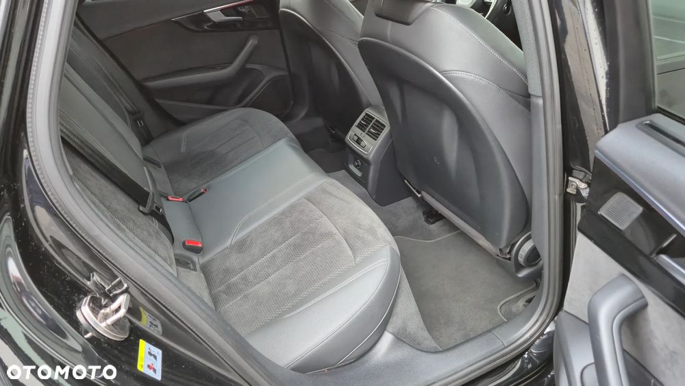 Audi A4 Avant 30 TDI S tronic - 21