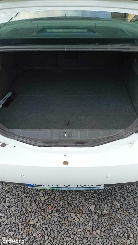 Peugeot 508 - 8