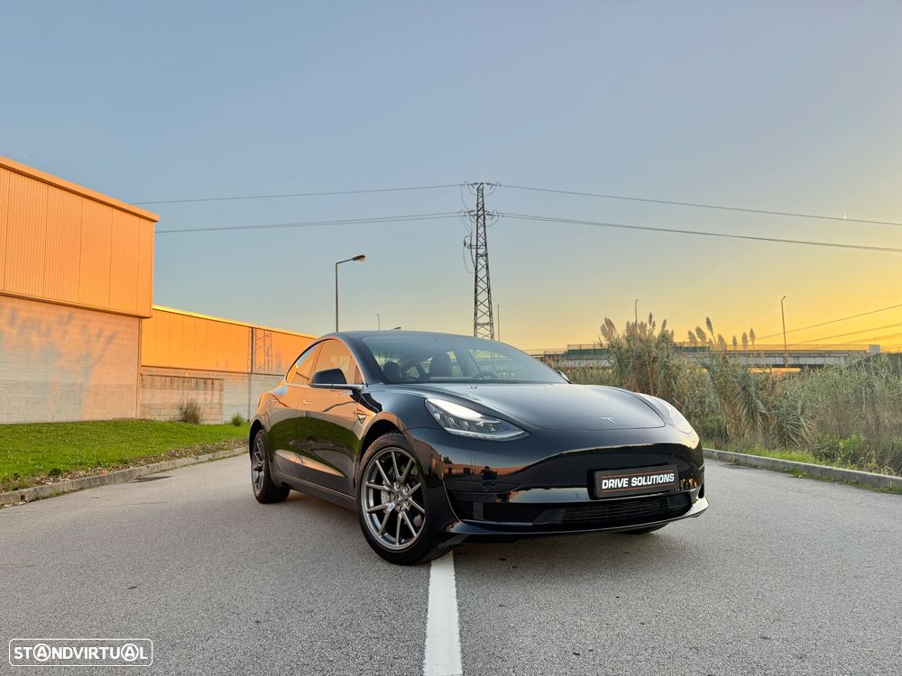 Tesla Model 3 Standard Range Plus RWD - 5