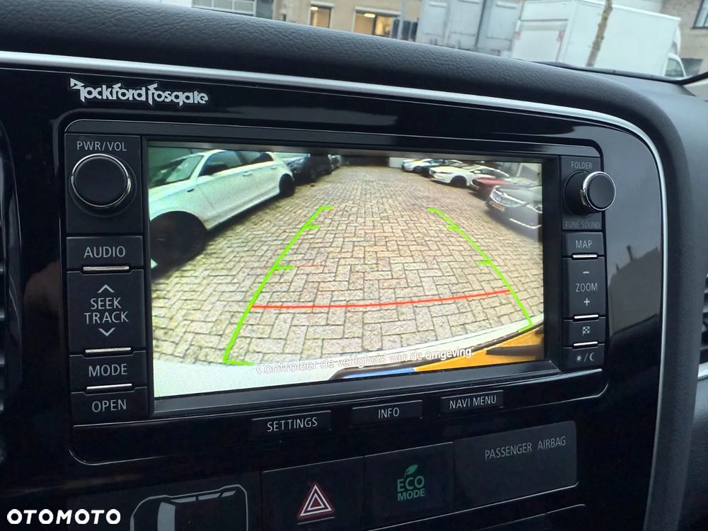 Mitsubishi Outlander - 22