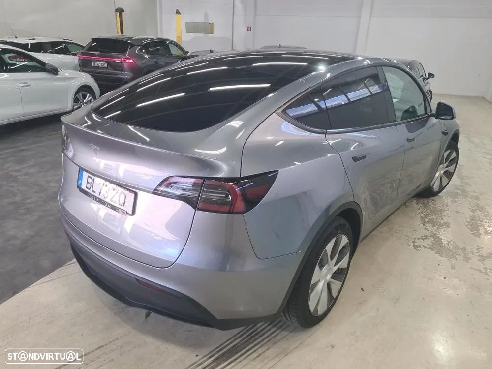 Tesla Model Y Tração Traseira - 3