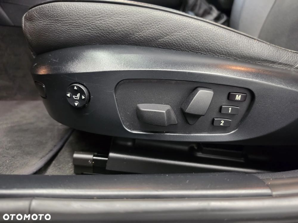 BMW Seria 1 120d DPF Edition Lifestyle - 30