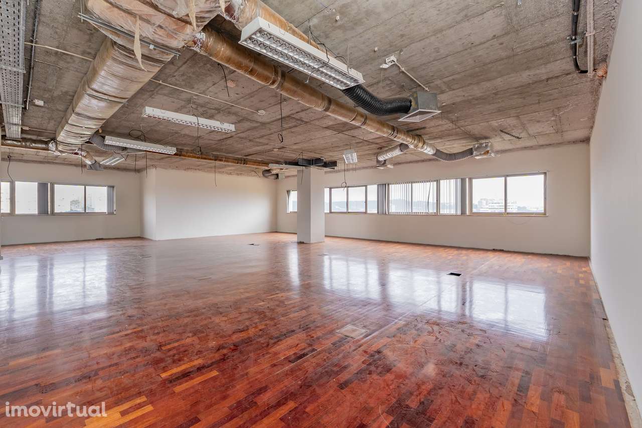 Escritório para Venda em Miraflores – 335 m² | Vista Desafogada | 3 Fr - Grande imagem: 4/25