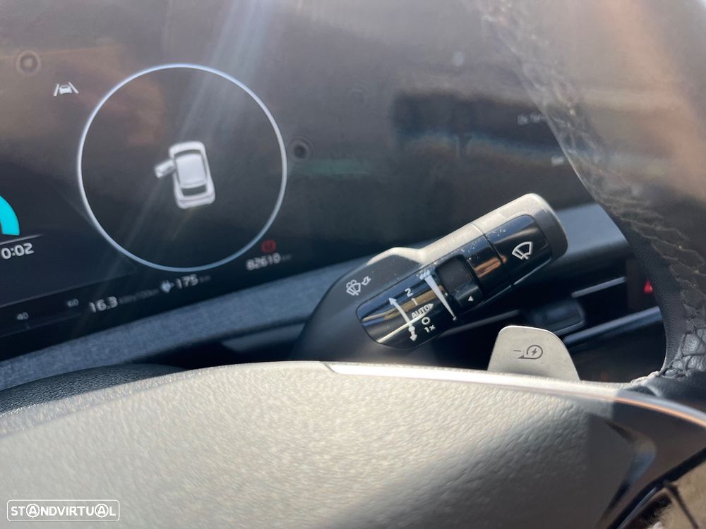 Kia EV6 77,4-kWh - 32