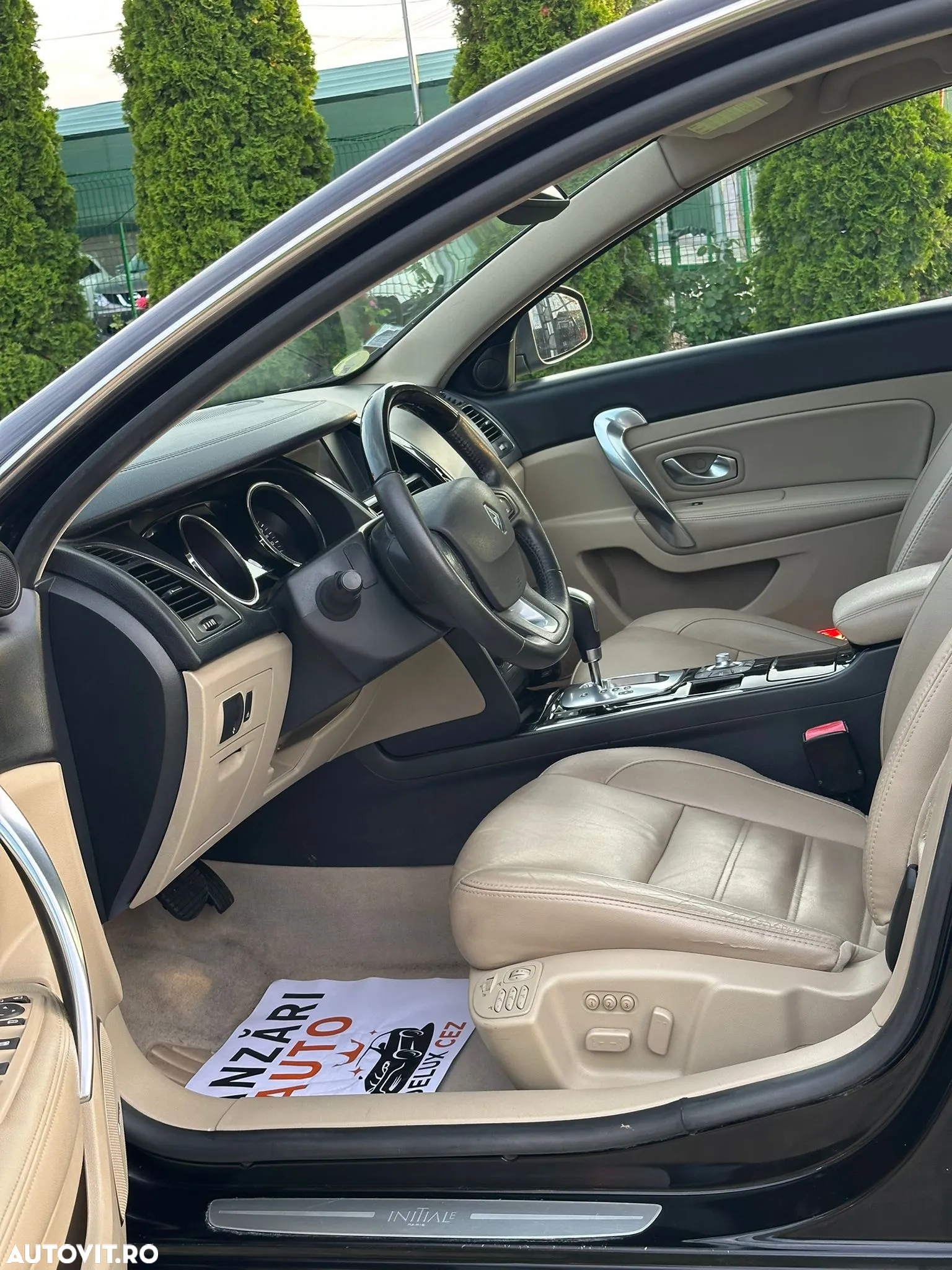 Renault Latitude 2.0 dCi Initiale Aut. - 7