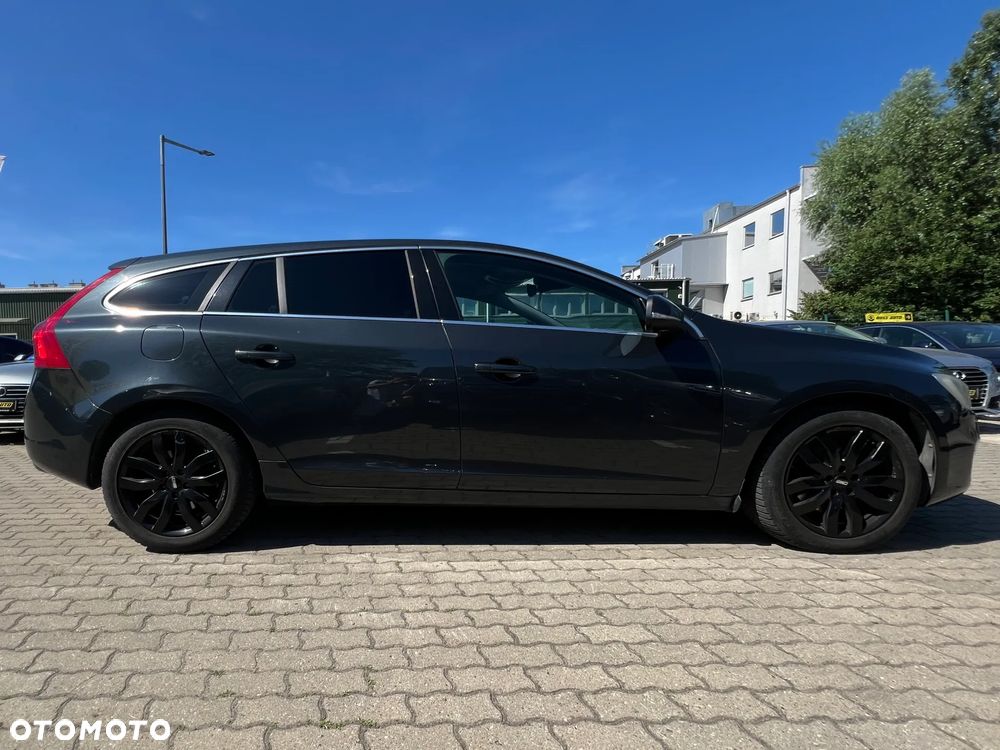 Volvo V60 - 10