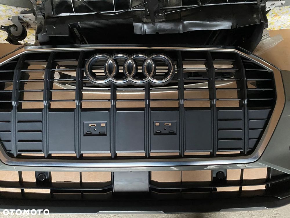 AUDI Q3 83A kompletny przód maska lampy zderzak błotnik pas Z7 Z7 LX7G 28km - 8