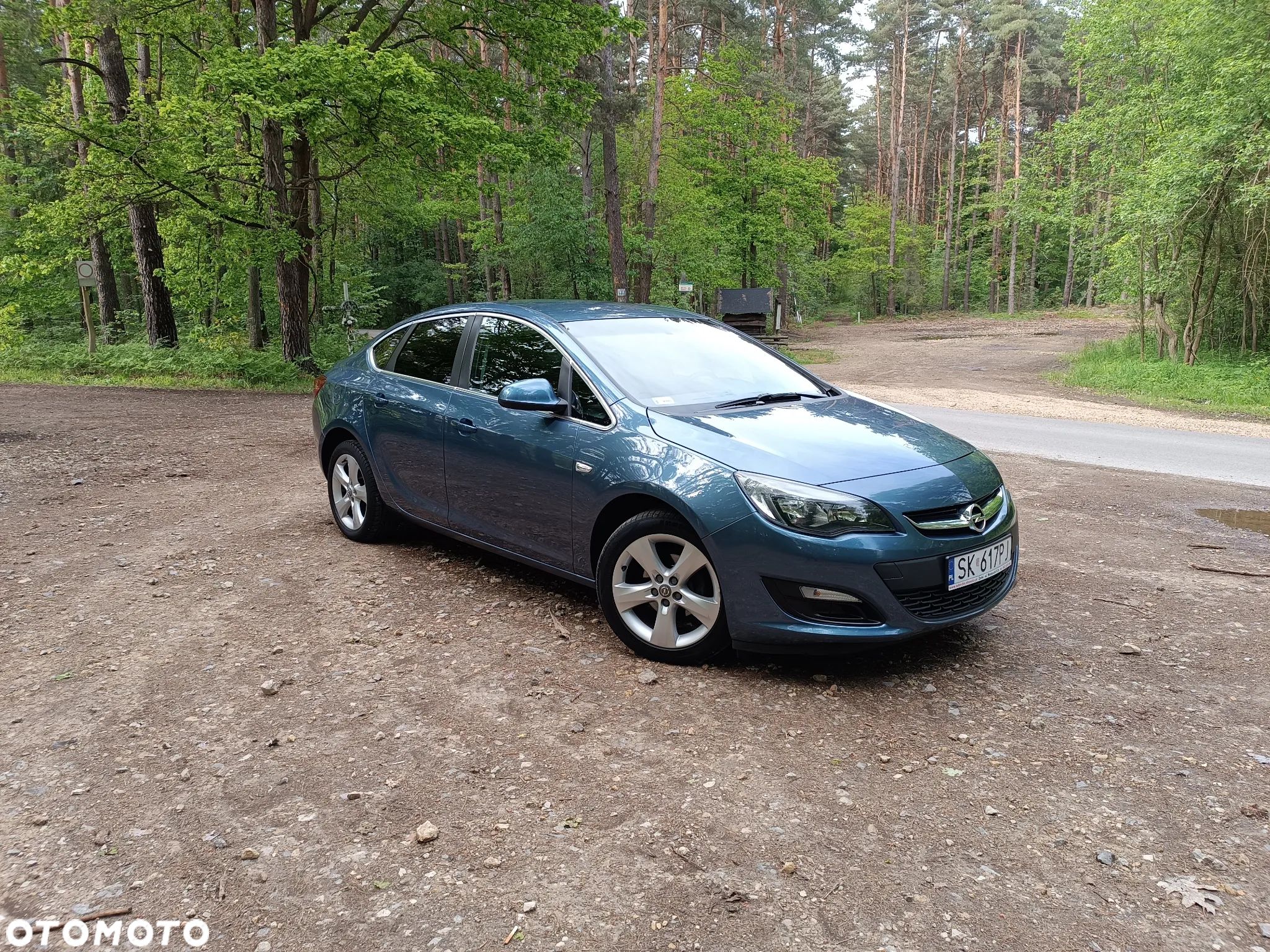 Opel Astra IV 1.4 T Business S&S EU6 - 1