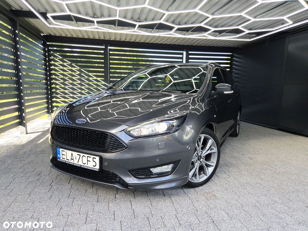 Ford Focus - 2