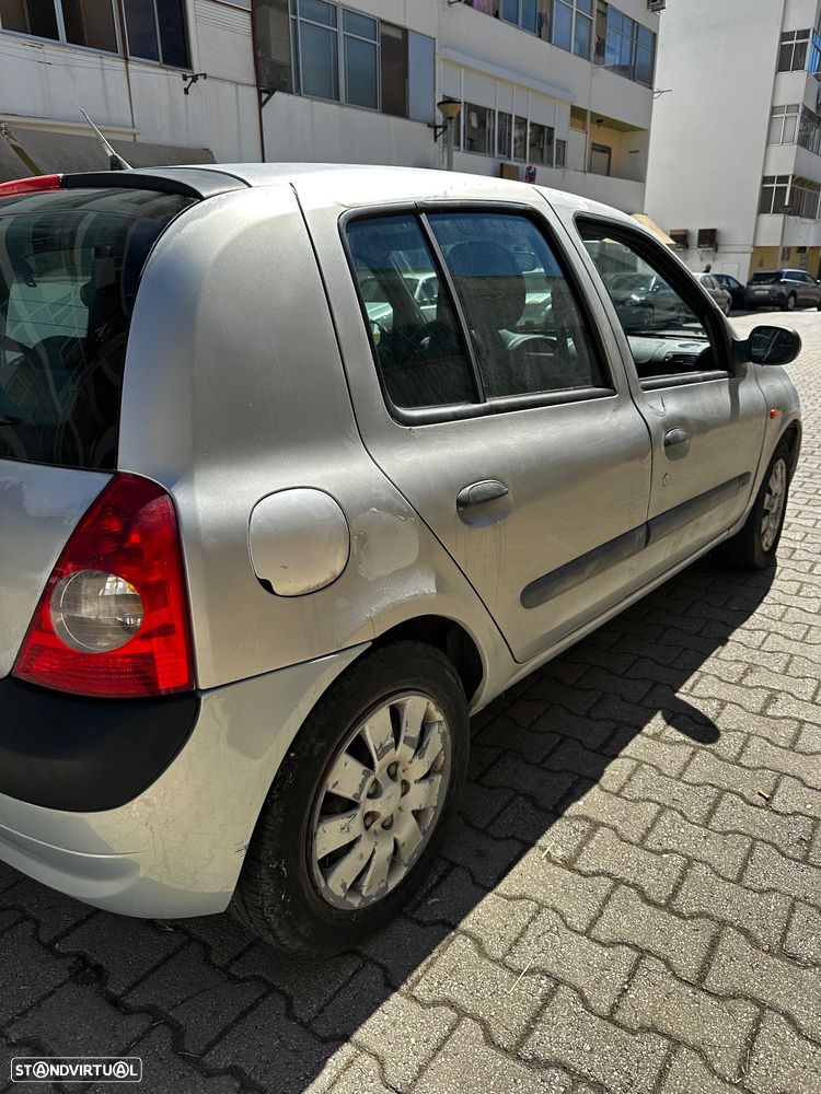 Renault Clio 1.2 16V Expression - 3
