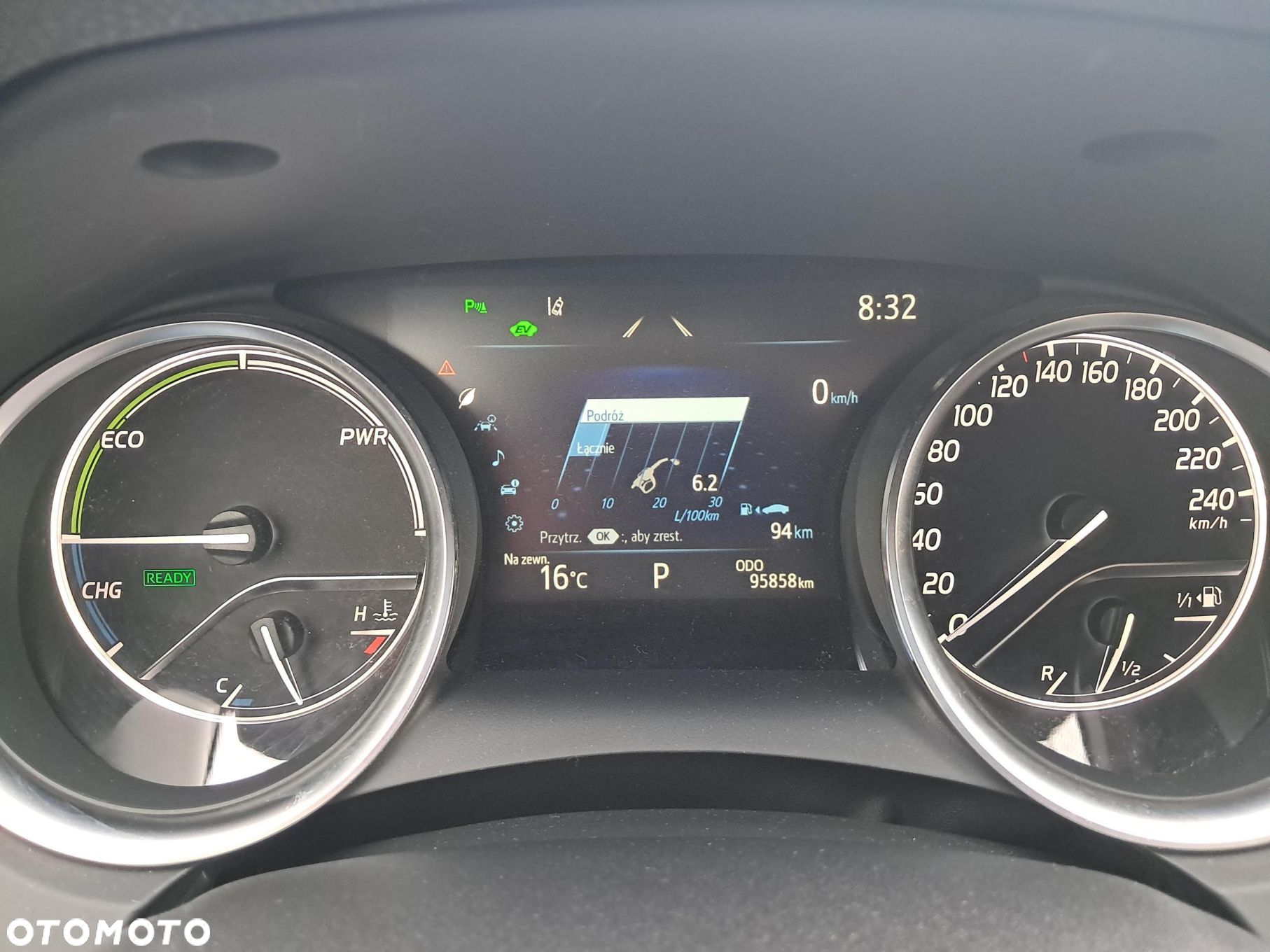 Toyota Camry 2.5 Hybrid Comfort CVT - 13