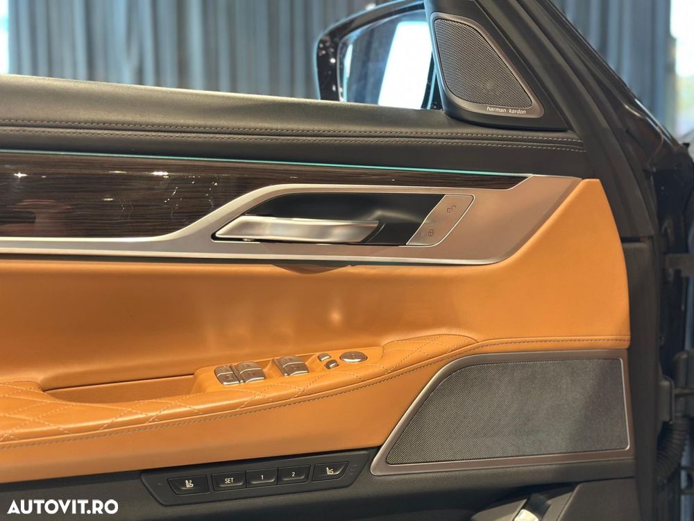 BMW Seria 7 740Li xDrive - 14