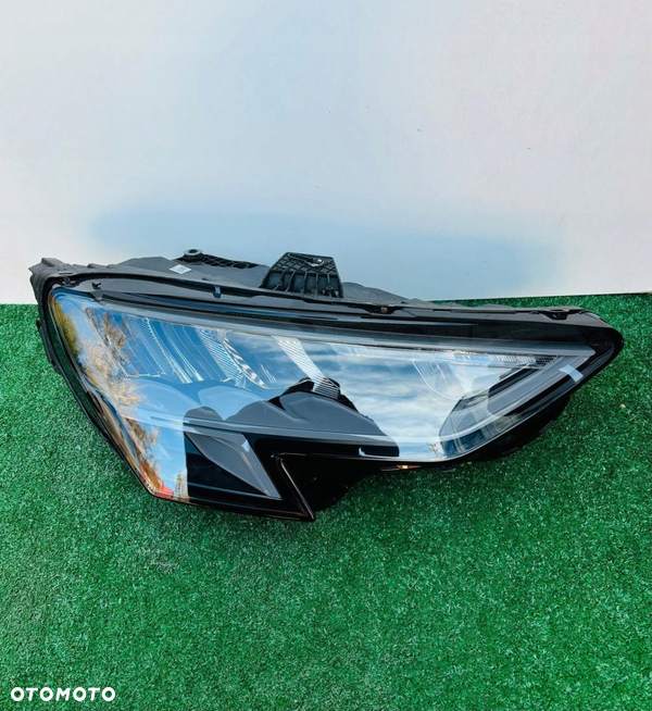 LAMPA PRAWA REFLEKTOR AUDI PRAWY AUDI A3 8Y FULL LED BEZ SOCZEWKI 23 VAT