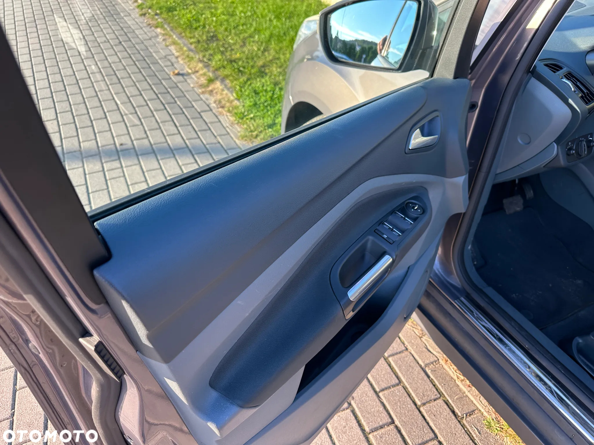 Ford C-MAX 2.0 TDCi Titanium - 16