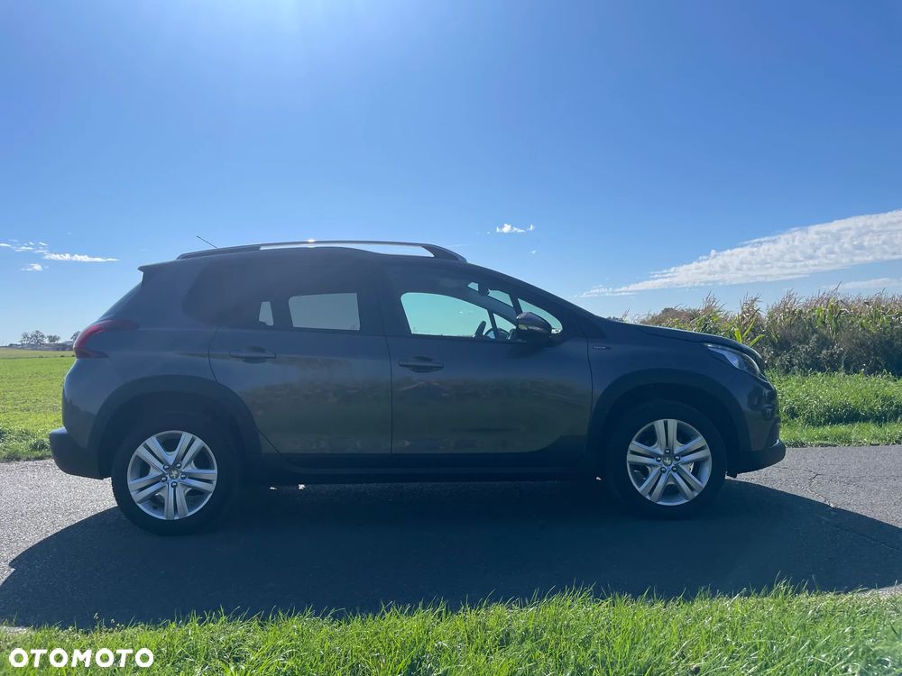 Peugeot 2008 PureTech 82 Active - 12