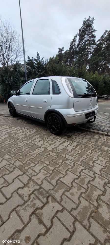 Opel Corsa 1.2 16V Catch me now - 23