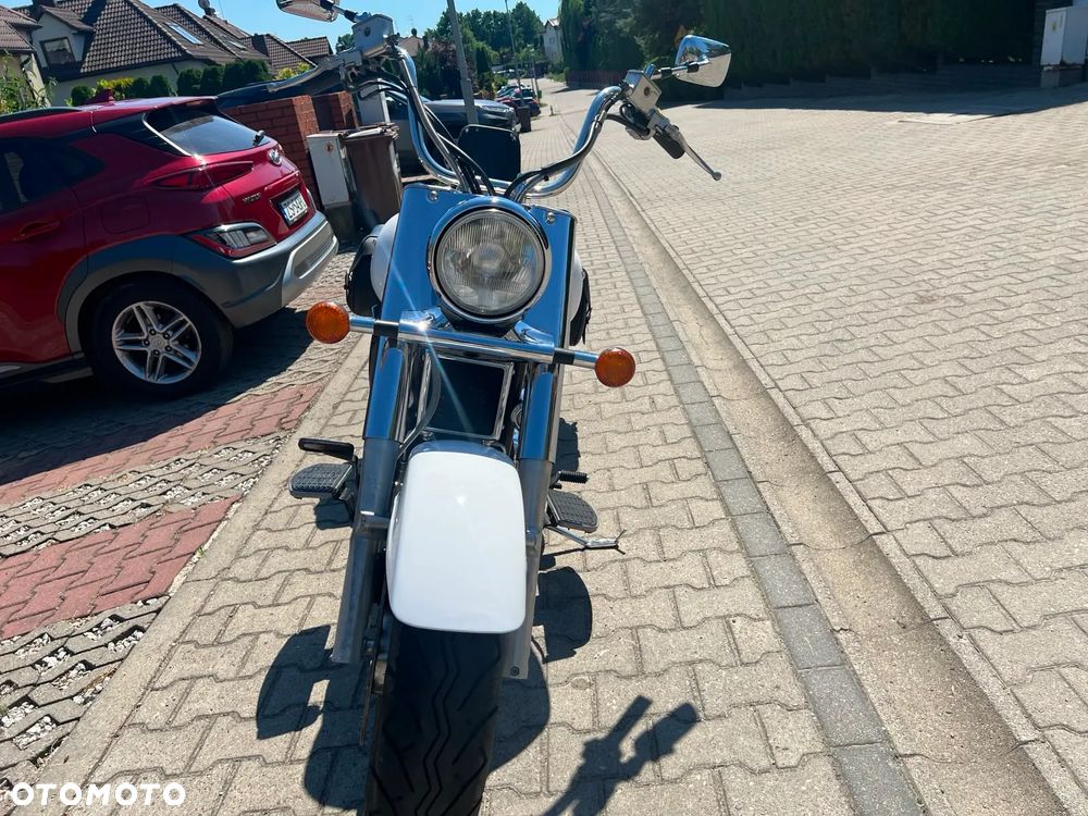 Suzuki Intruder - 6