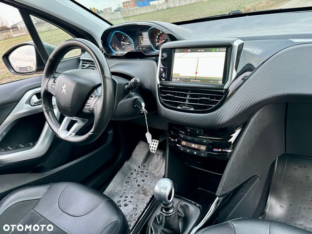 Peugeot 2008 PureTech 130 GPF Stop&Start Crossway - 4