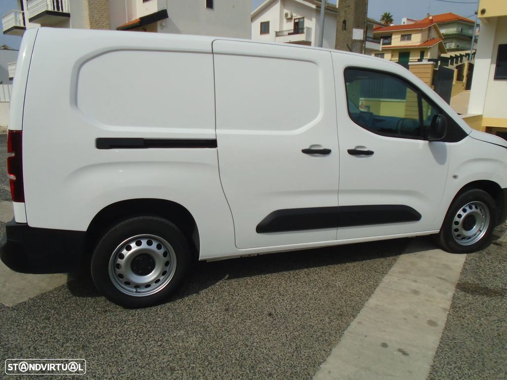 Toyota Proace City-LONGA-L2-H2- NACIONAL-IVA DEDUTIVEL- Ecrân -CX 6 V - 47
