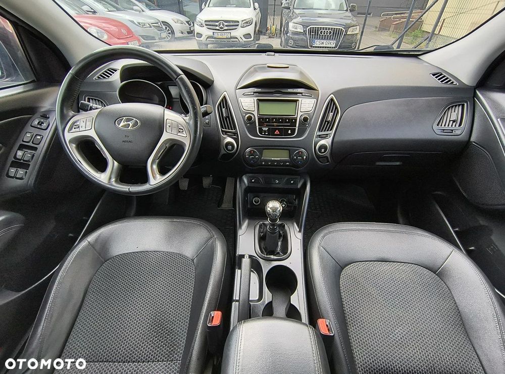 Hyundai ix35 1.7 CRDi 2WD blue Comfort - 11