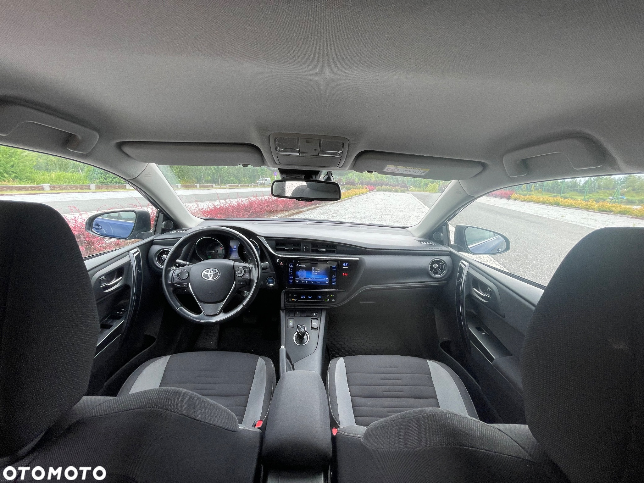 Toyota Auris - 12