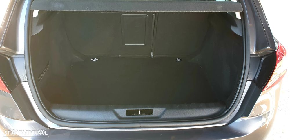 Peugeot 308 1.2 PureTech Allure - 19