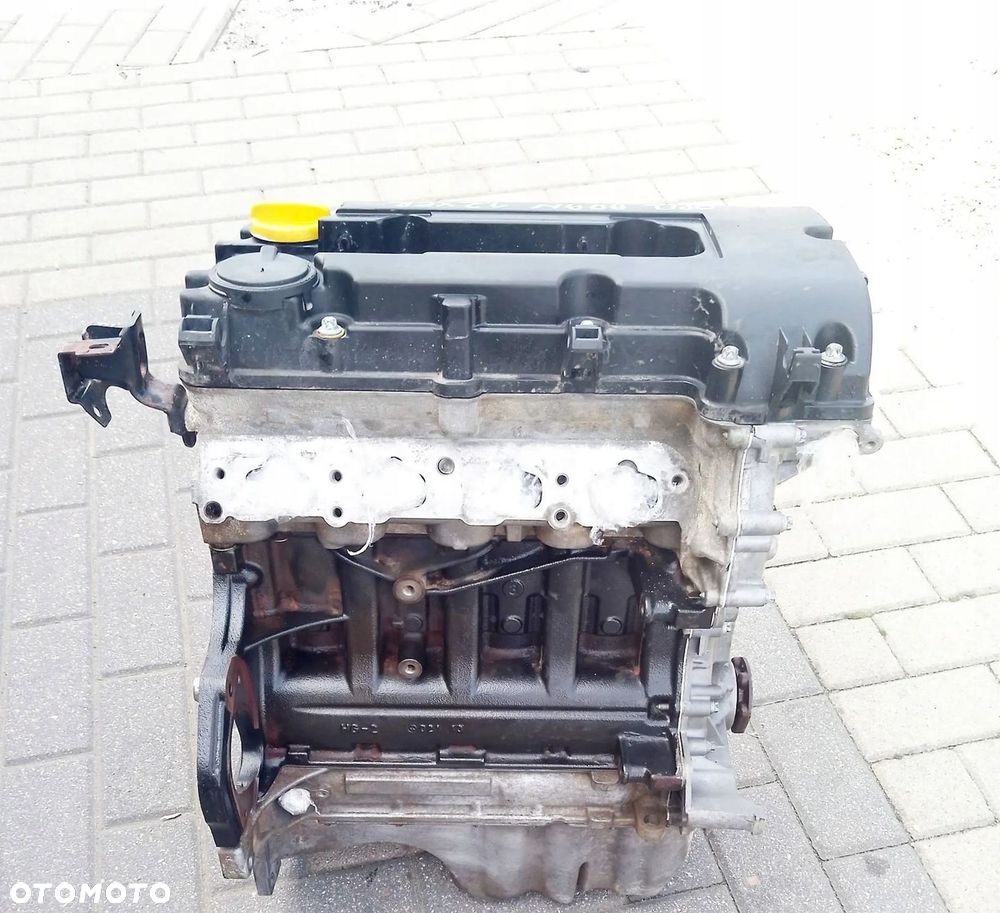 OPEL ADAM 1.2 SILNIK SŁUPEK A12XER - 1