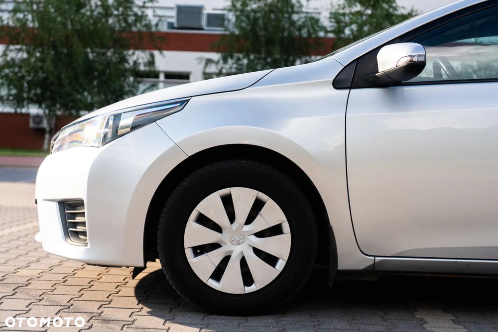 Toyota Corolla 1.33 Active - 17