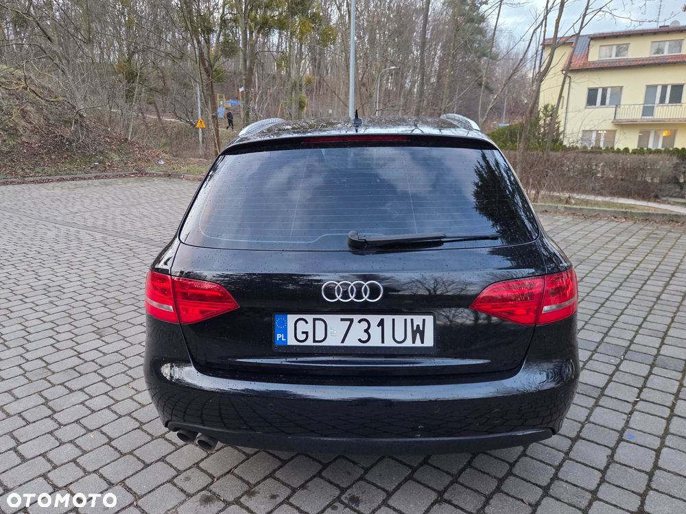 Audi A4 Avant 2.0 TDI DPF Ambiente - 18