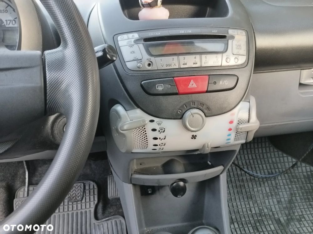 Citroën C1 1.0i Desire - 9