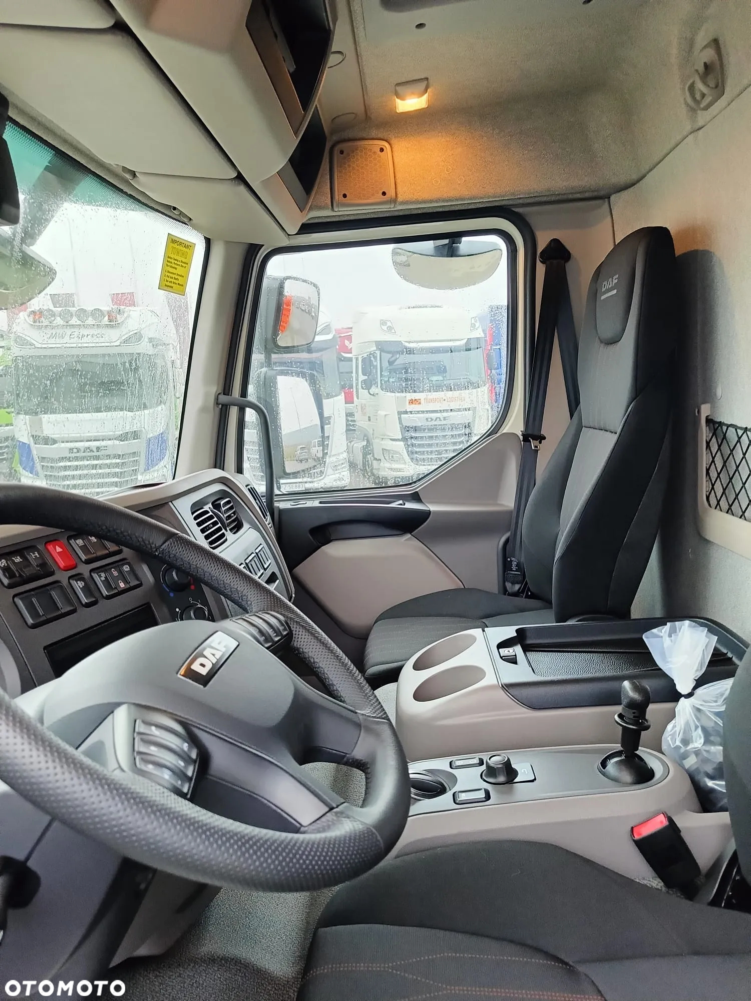 DAF LF 260 FA 16 T DMC - 12