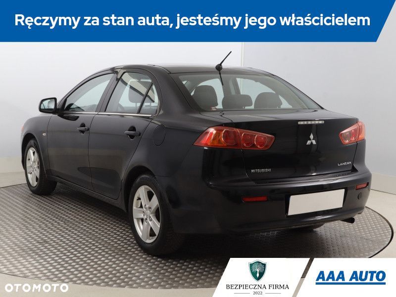 Mitsubishi Lancer - 6