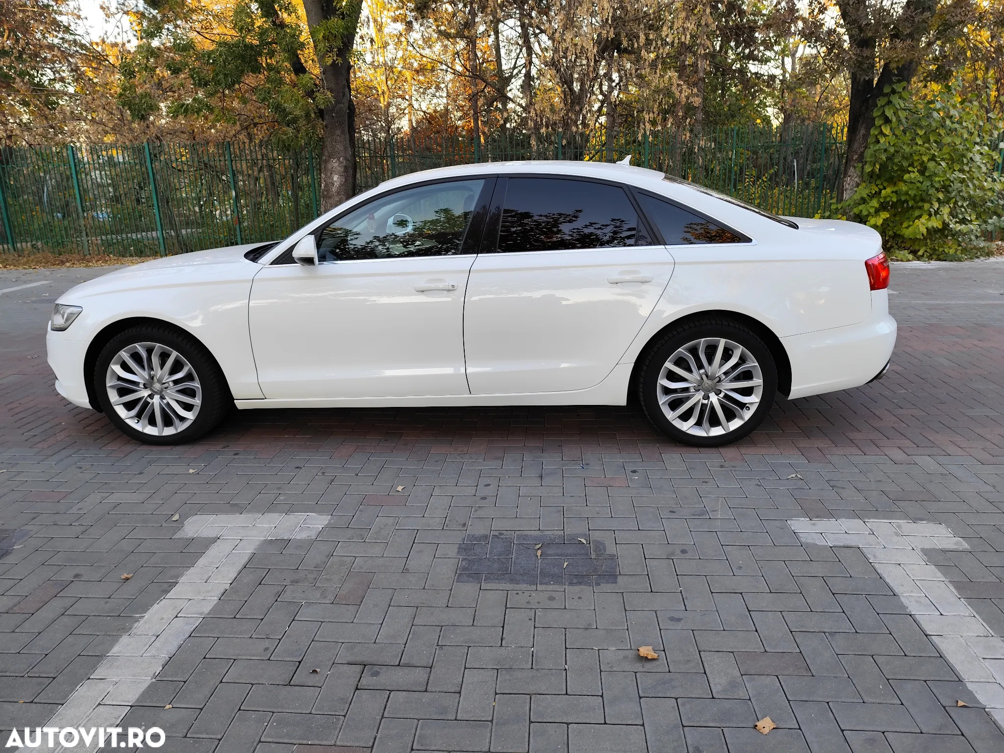 Audi A6 - 6