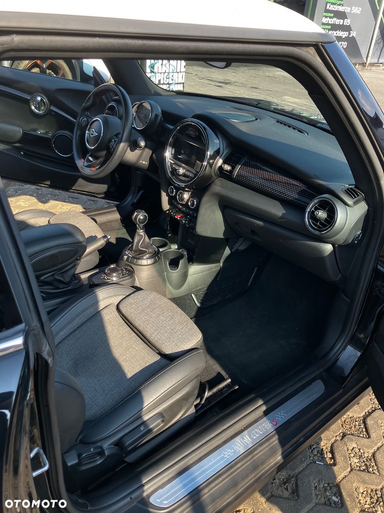 MINI Cooper S Standard - 6