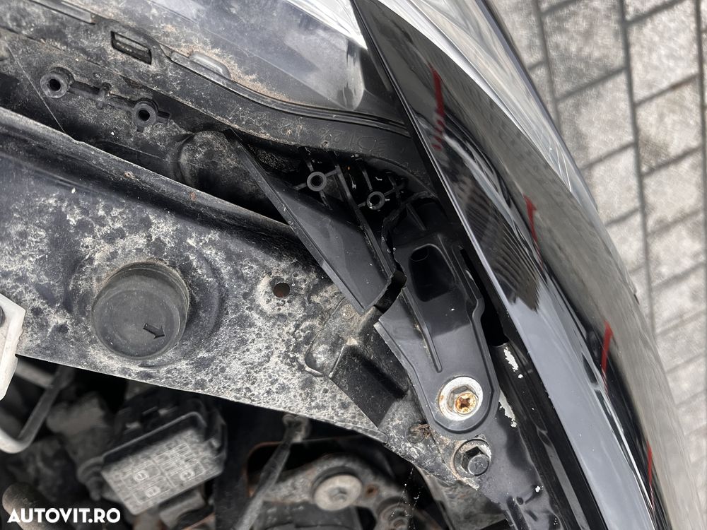 Mitsubishi Outlander 2.0 4WD - 21