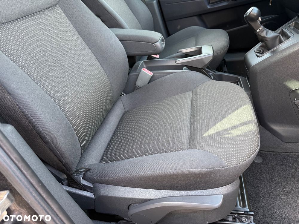 Opel Zafira 1.8 Cosmo - 31