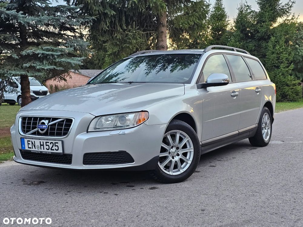 Volvo V70 2.0 - 25
