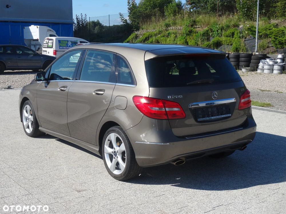 Mercedes-Benz Klasa B 200 CDI (BlueEFFICIENCY) - 10