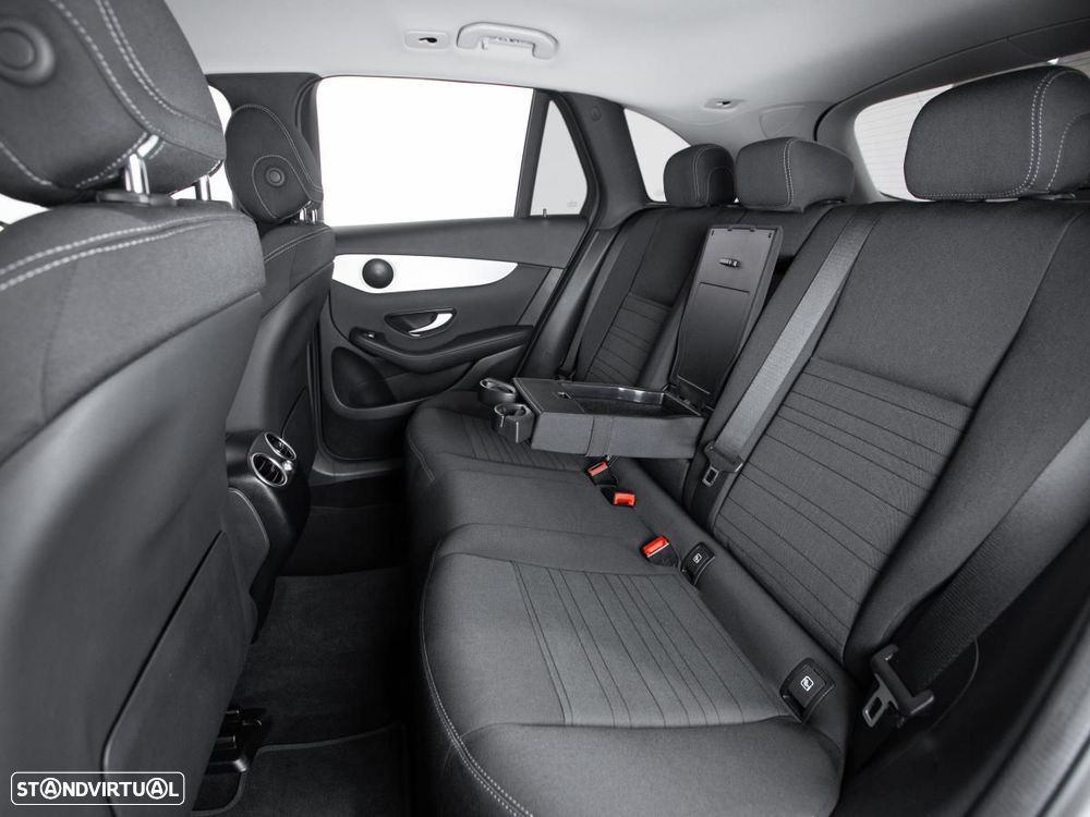 Mercedes-Benz GLC 300 de 4Matic - 9