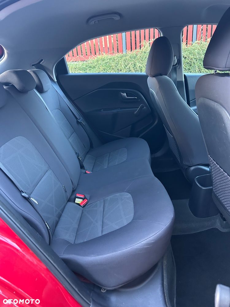 Kia Rio 1.2 M - 9