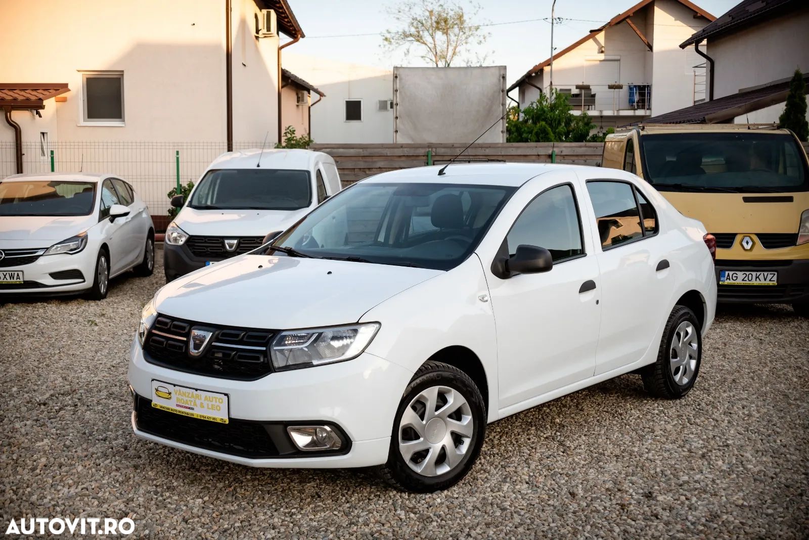 Dacia Logan - 1