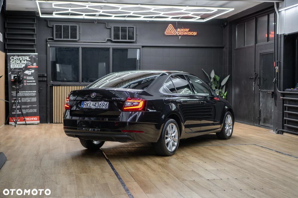 Skoda Octavia - 8